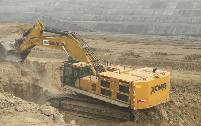 da2e0192d1244fa4a173bb6e4327564d