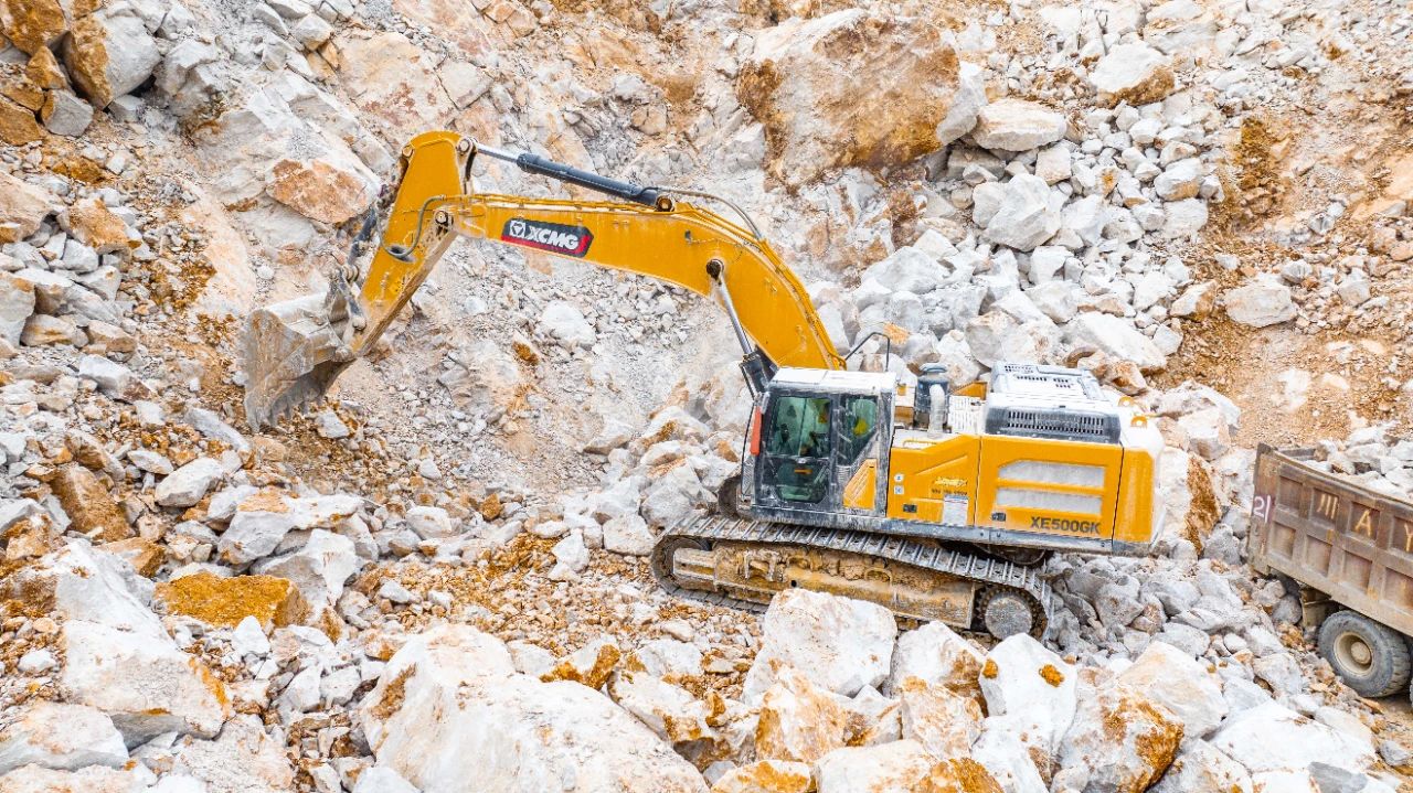 有XE500GK“坐镇”矿山，，，让我在事业开展上更有底气！