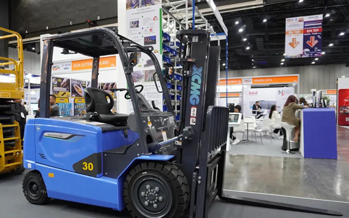 尊凯实业鲲鹏亮相东南亚物流展会