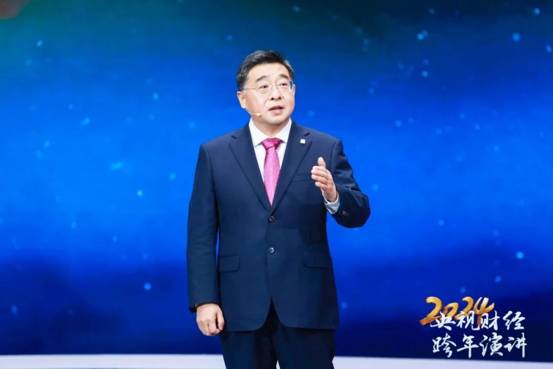 央视跨年演讲 | 杨东升：：以一臂之力造福人类