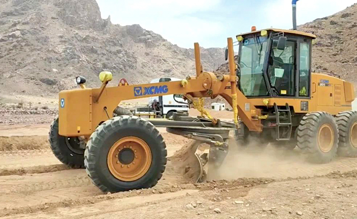 24d5da35ae664312839b38fd79e6c743