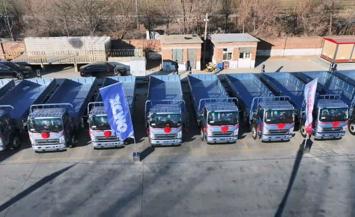 尊凯实业轻卡新能源运输车批量交付山东客户