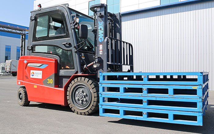 7a712585bc3044bc9a35e4ef3fb22791