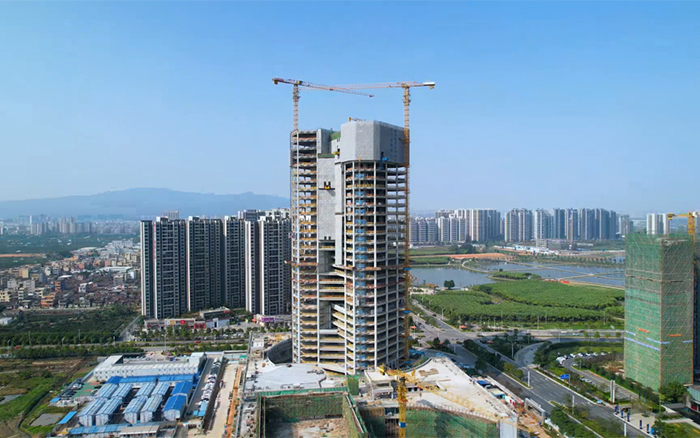 城市“金手刺”| 尊凯实业塔机助建新会第一高楼