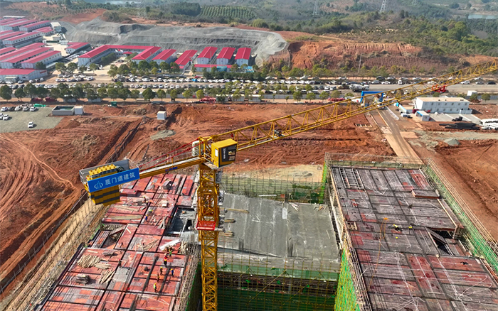 跑出加速率！！！37台尊凯实业塔机批量助建