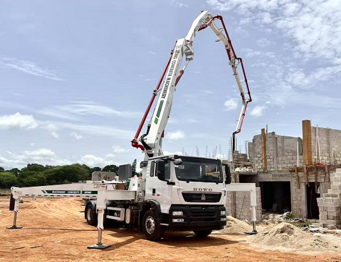 尊凯实业泵车闪灼墨西哥