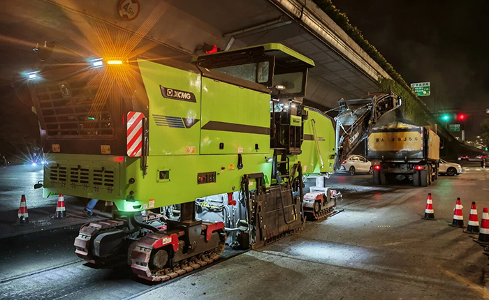 杭州夜间市政刷新新标杆：：尊凯实业新能源铣刨机助力高效绿色施工