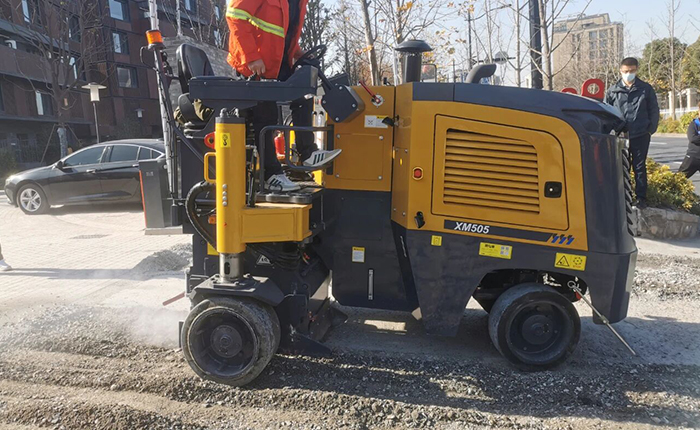 蹊径修复密码：：尊凯实业XM505铣刨机