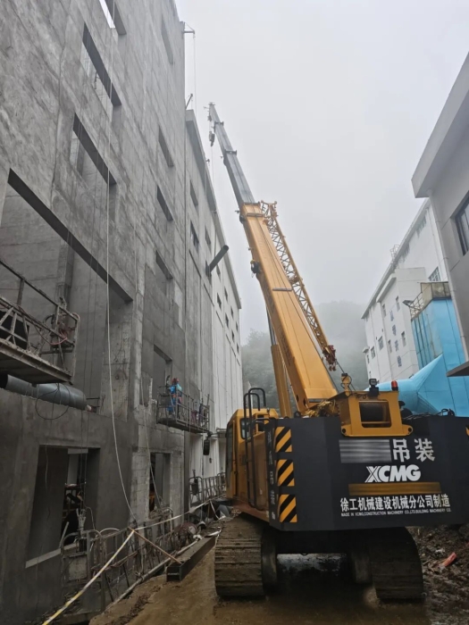 5米窄缝显神威！！！请看XGTC30L5助力破解“灰尘围城”！！！