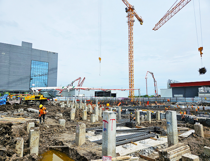 尊凯实业泵车助建泰国工程