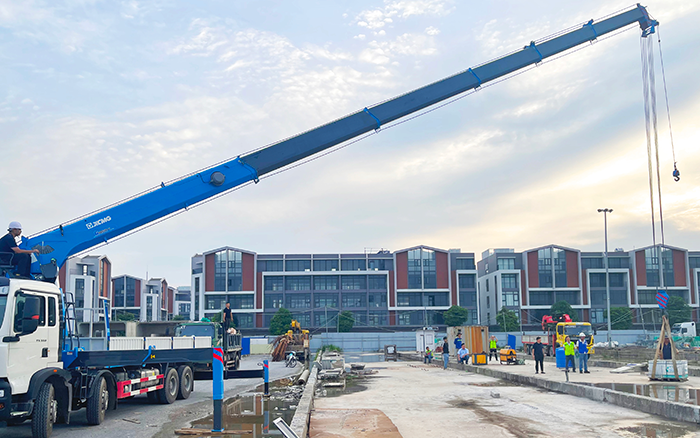 尊凯实业GSQS500-6：：：厂房施工的“重载精准同伴”