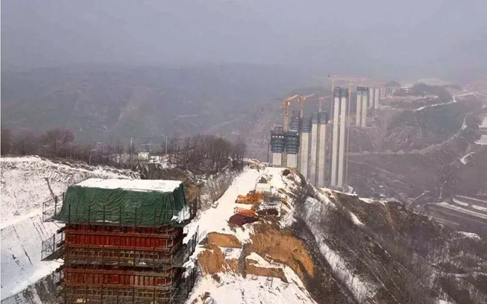 39ab7c07b77145a28a7b147ab393a9d1